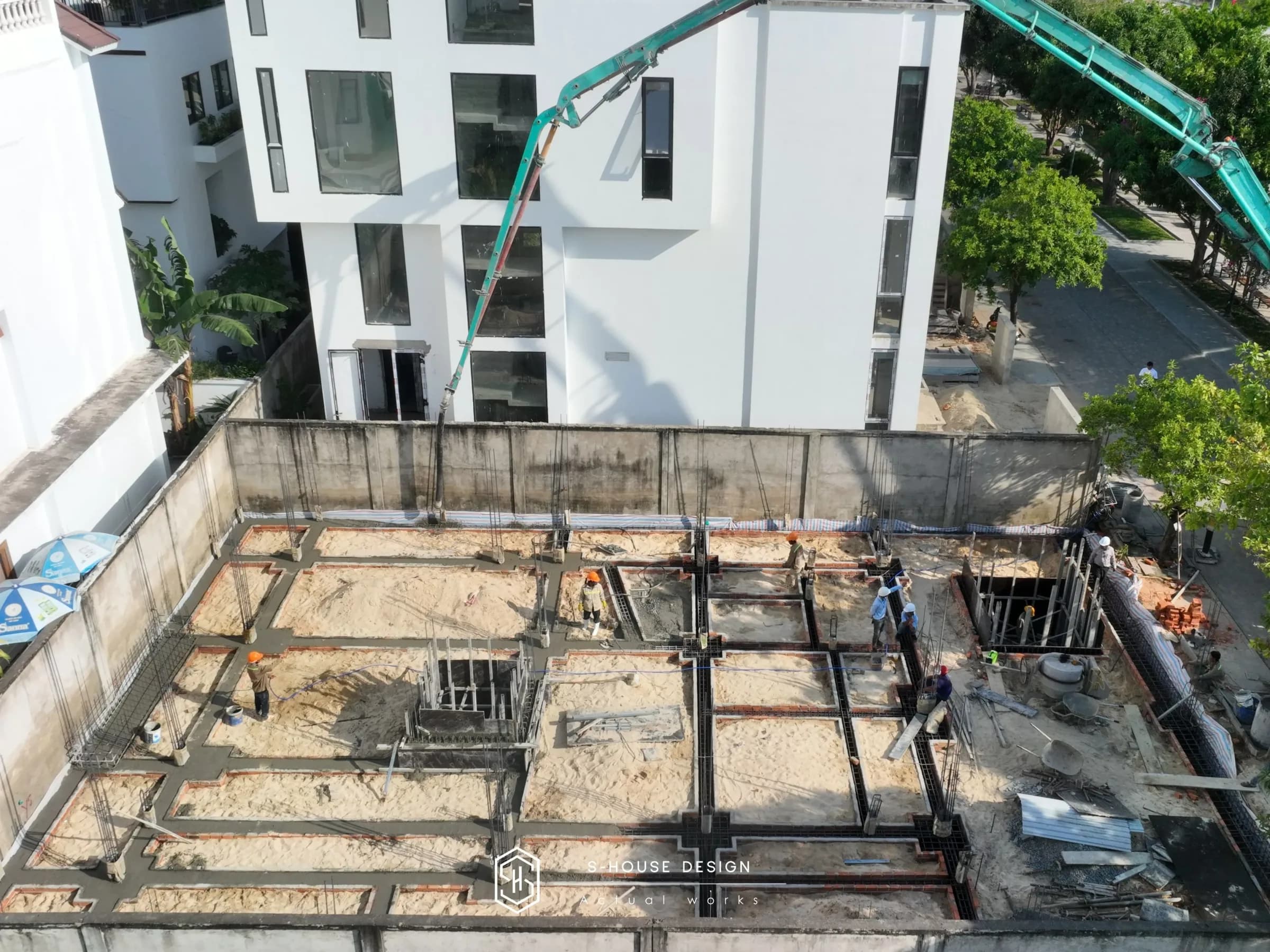 Thi Công Biệt Thự Hiện Đại 16x22m