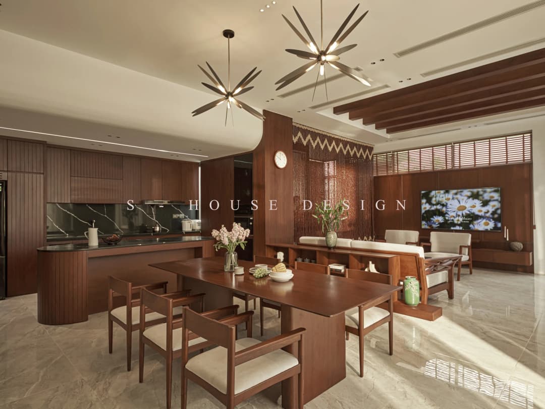Hoàn thiện biệt thự vườn mái thái 300m2 nghỉ dưỡng tại Nghệ An