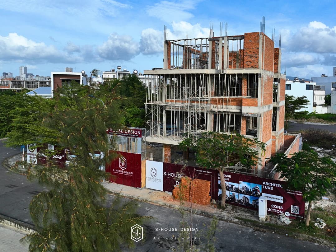 Thi công Biệt Thự Hiện Đại 3 Tầng 1 Tum