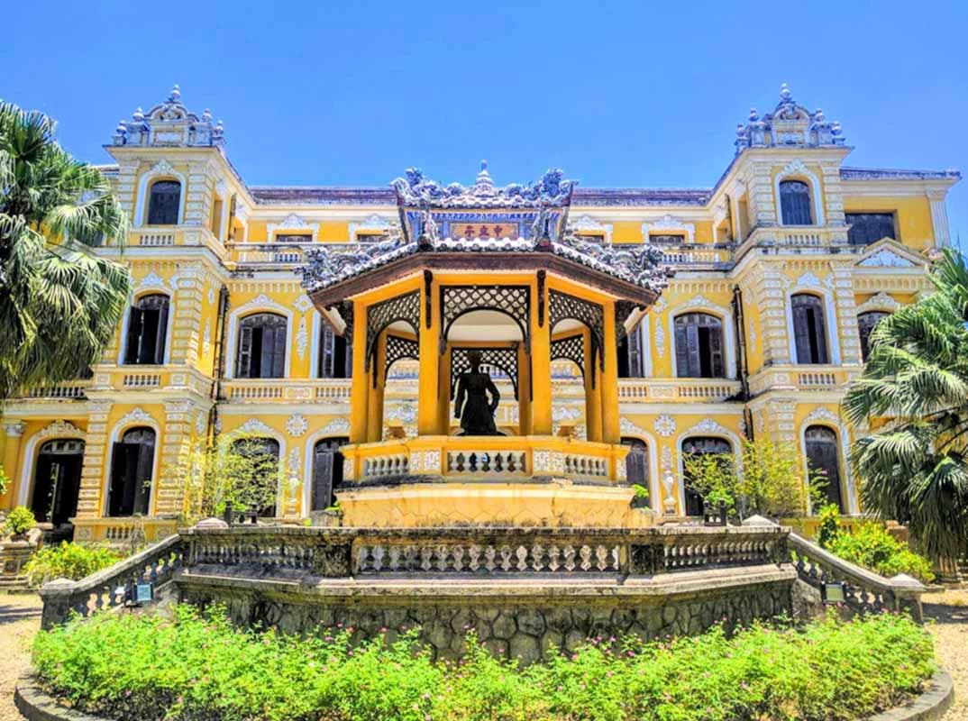 Hé lộ toàn cảnh biệt thự triệu đô nhà Lý Gia của Gái già lắm chiêu 5