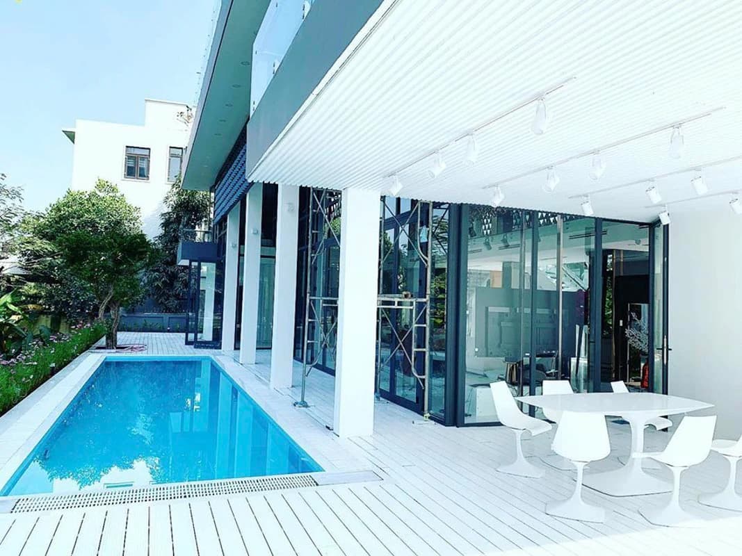 Bật mí biệt thự Ngọc Trinh và phiên bản nhà S-House thiết kế
