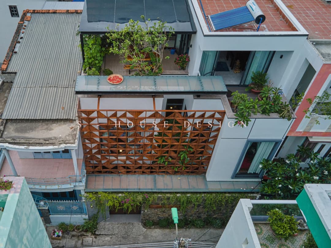 nhà phố hiện đại 2 tầng tại Nha Trang