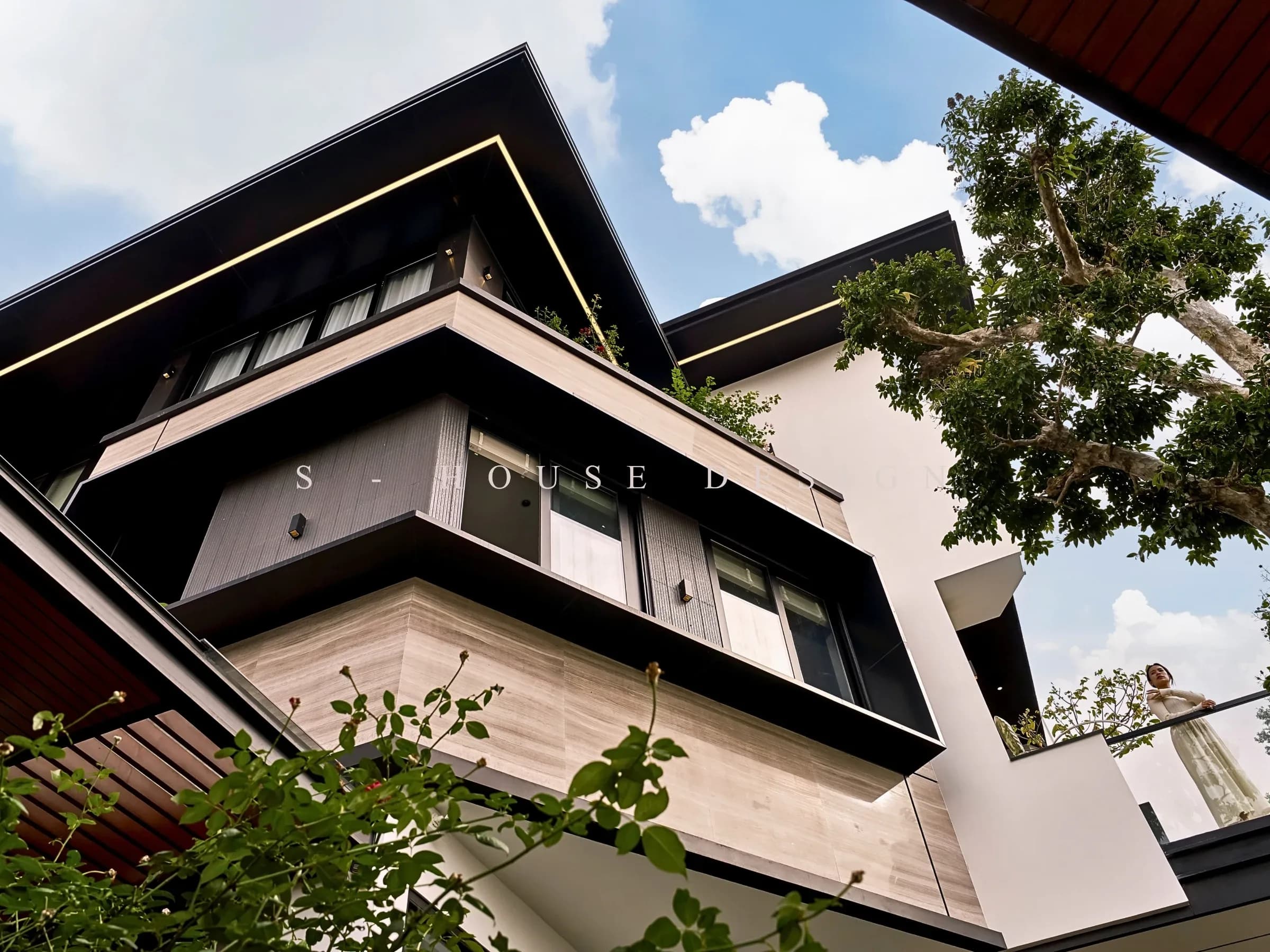Hoàn thiện biệt thự hiện đại 3 tầng lô góc tại khu dô thị Mỹ Gia Nha Trang