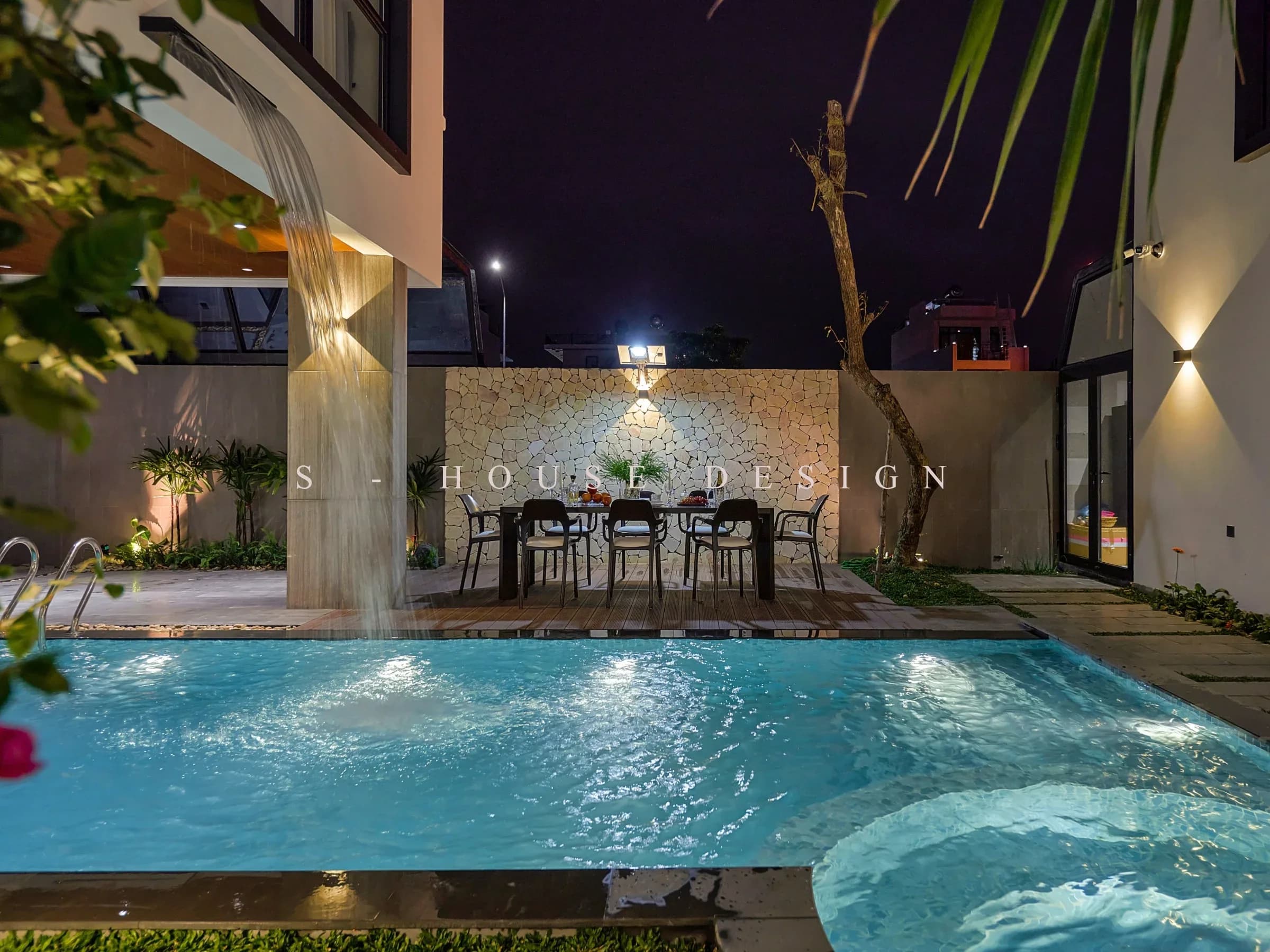 Hoàn thiện biệt thự song lập Hiện đại 600m2 tại Mỹ Gia Khánh Hòa