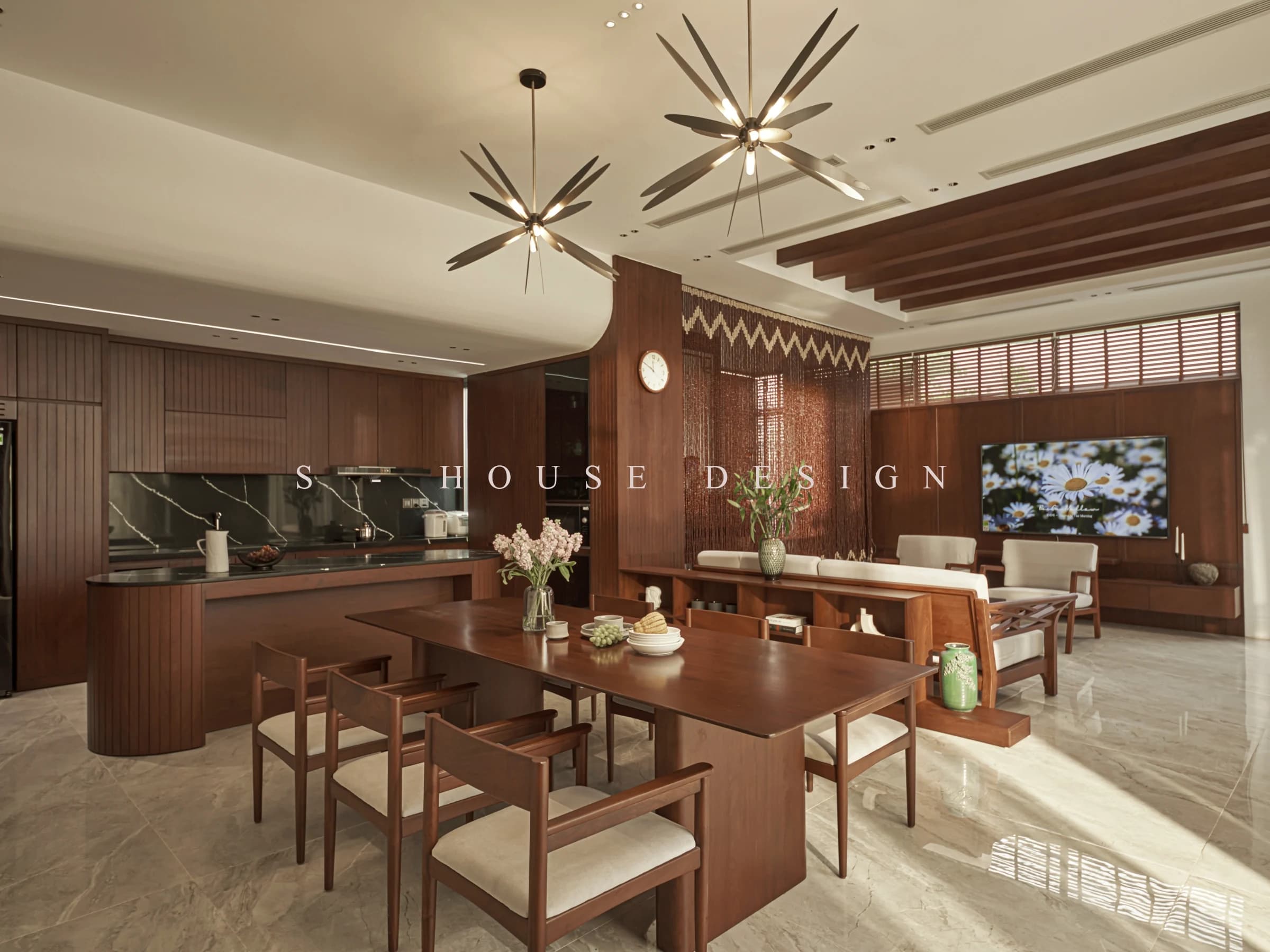 Hoàn thiện biệt thự vườn mái nhật nghỉ dưỡng tại Vinh Tân