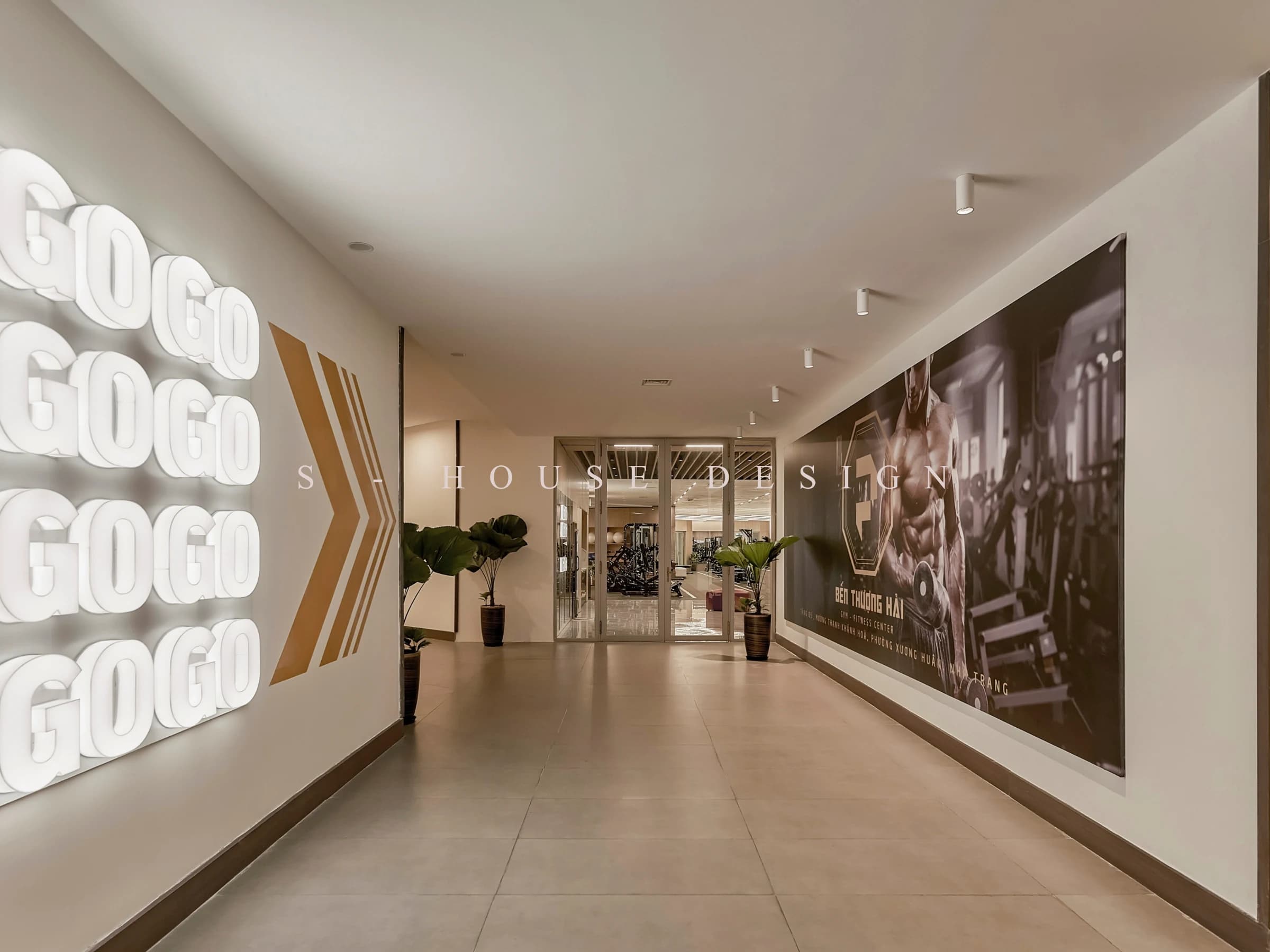 Completing the Shanghai Bund gym business project of 1500m2