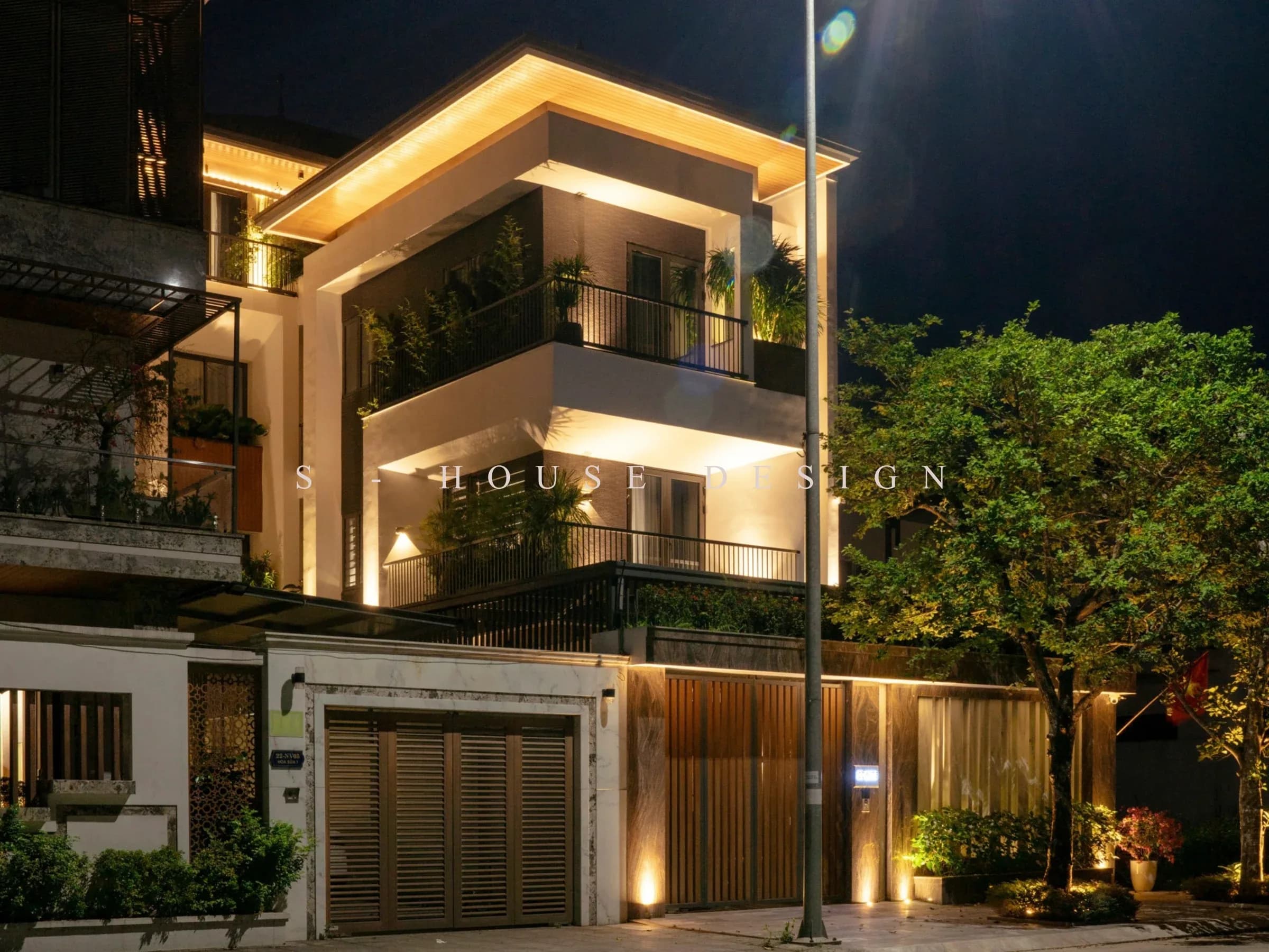 Hoàn thiện nhà phố 3 tầng 1 tum hiện đại tại Vinh Tân