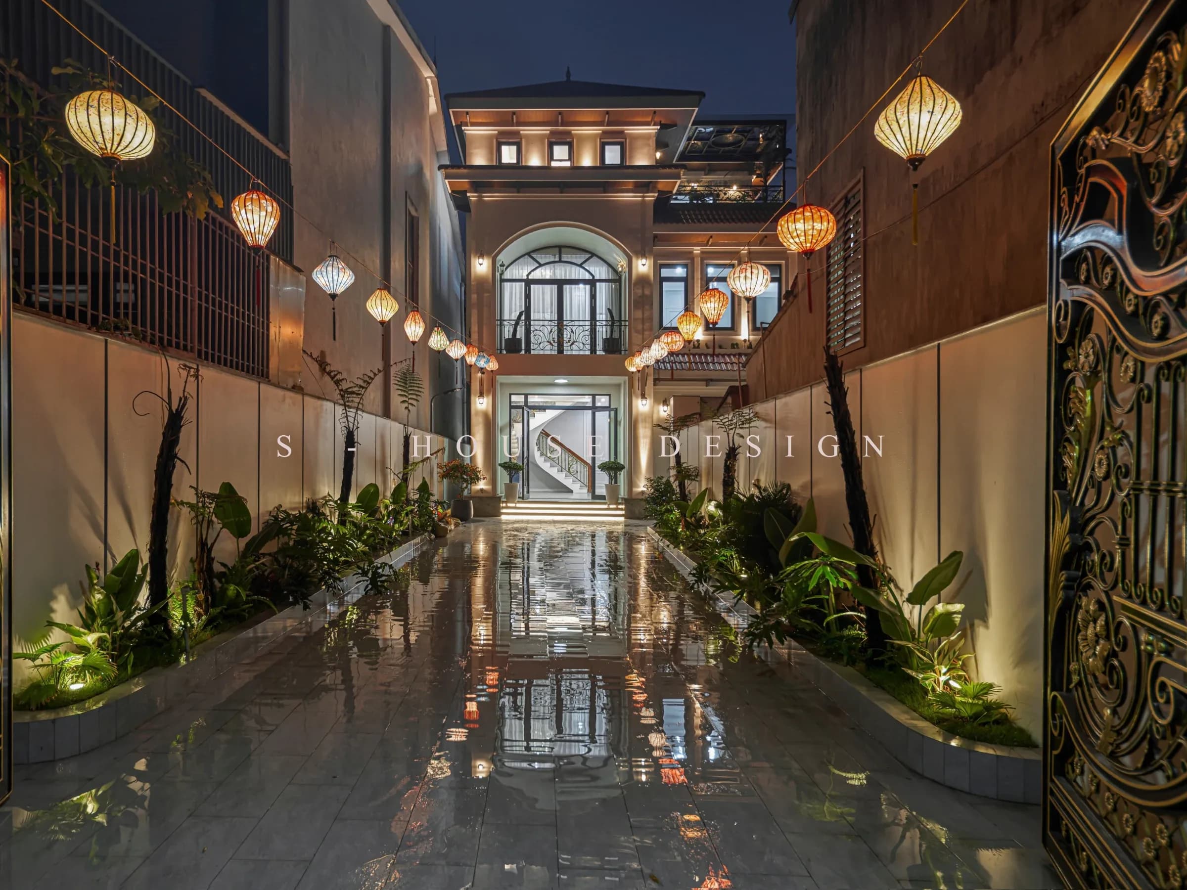 Completed 3-storey Mediterranean townhouse in Nghe An